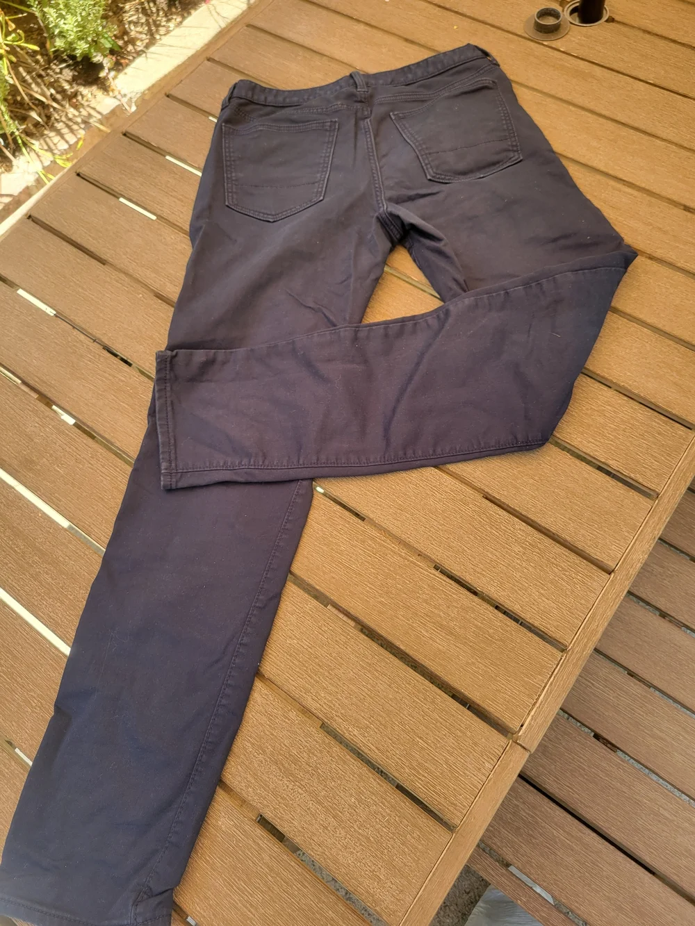 Banana Republic Men’s Navy Travel Jeans (Athletic Fit) 31x34